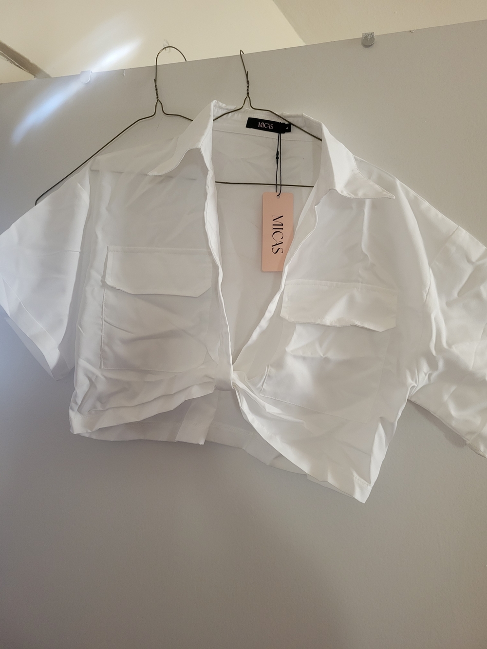 Micas White Cropped Utility Shirt